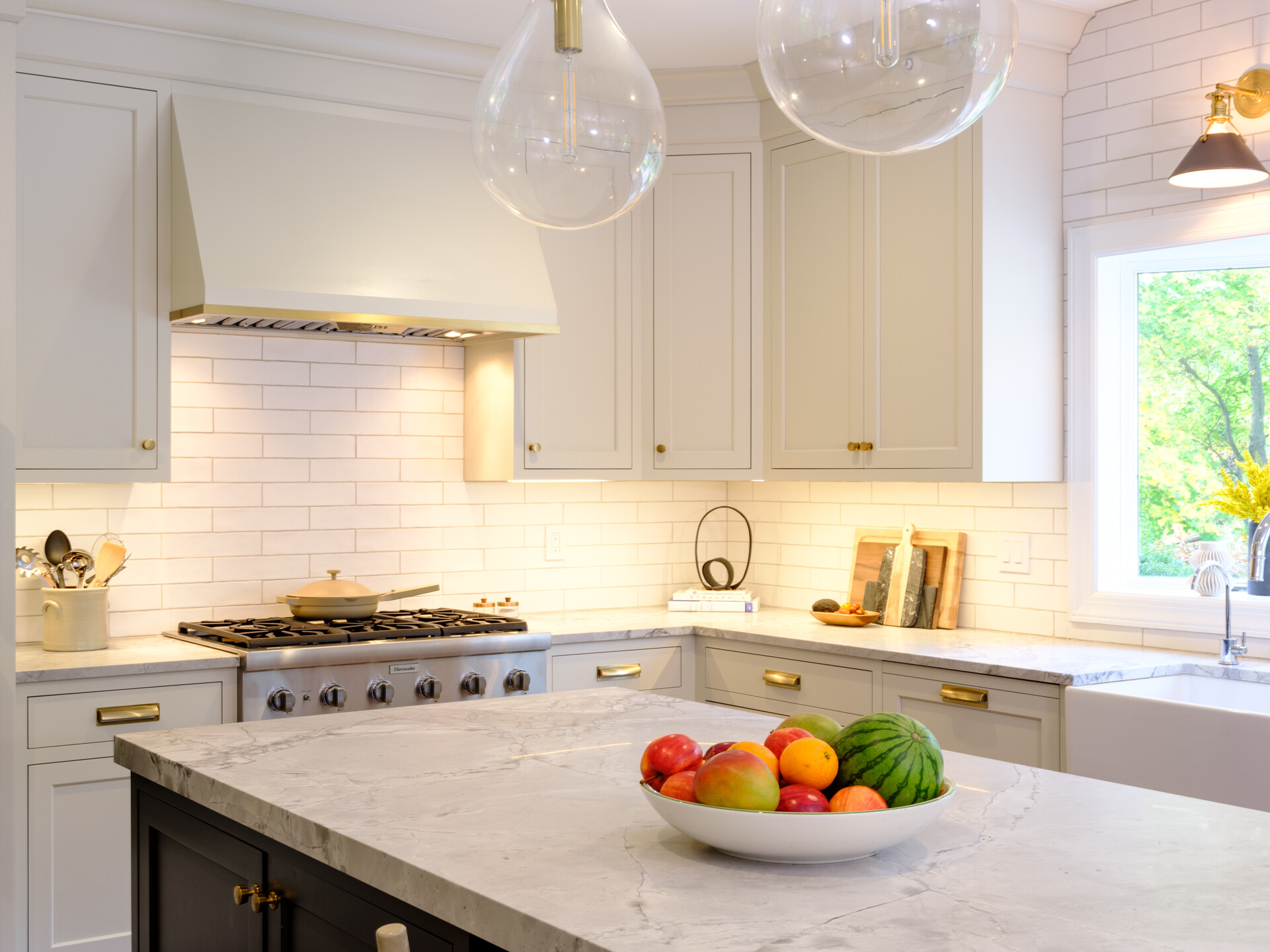 TOP TRENDS IN BASEMENT WET BAR DESIGN - The Original Granite Bracket