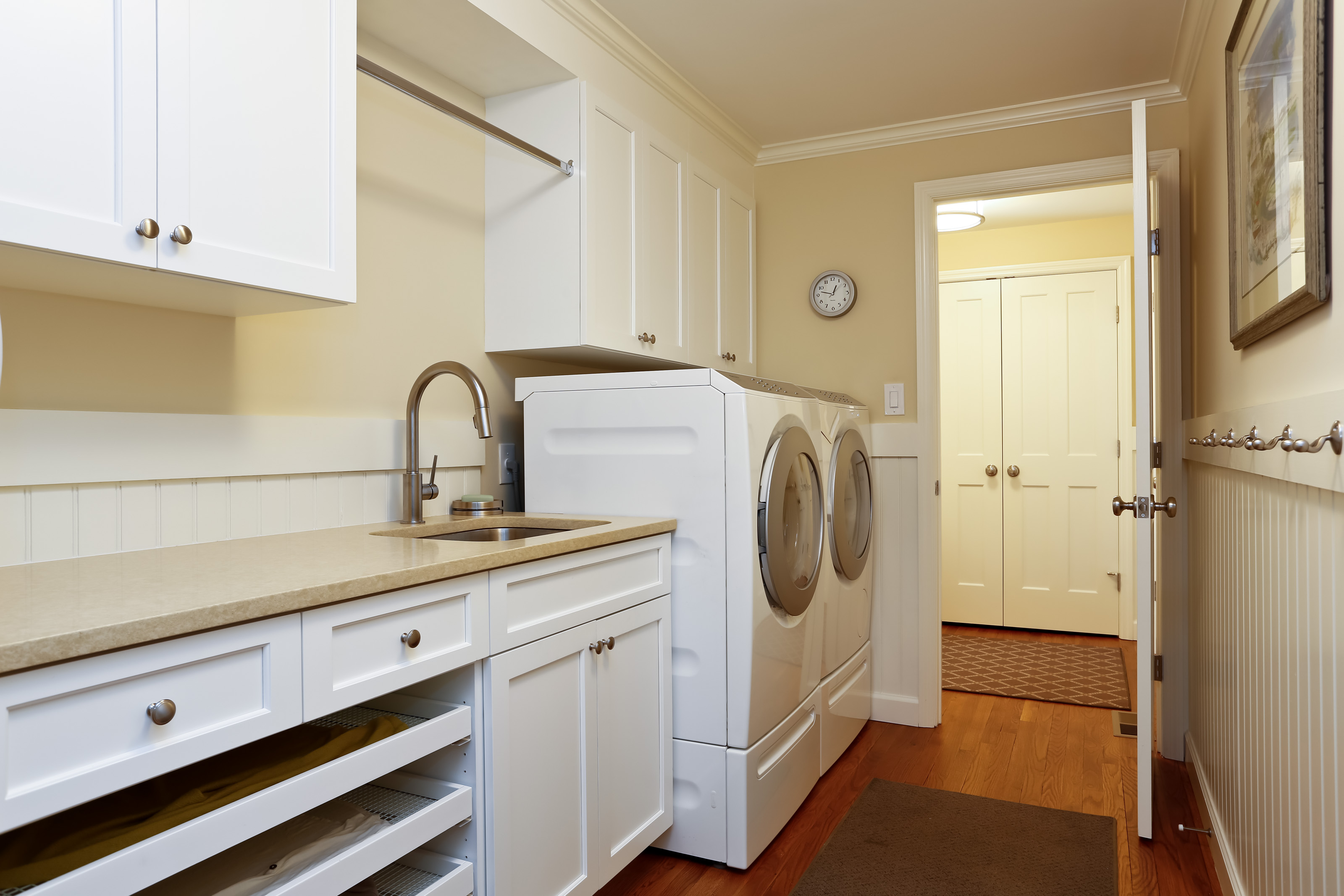 laundry & mudrooms : JWH Design & Cabinetry